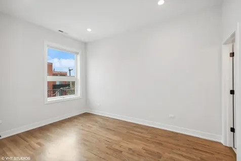 519 East Bowen Avenue Chicago IL 60653