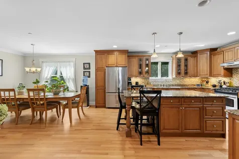 118 Waverly Road Barrington IL 60010