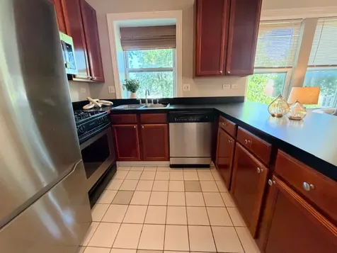 4201 North Sawyer Avenue Chicago IL 60618