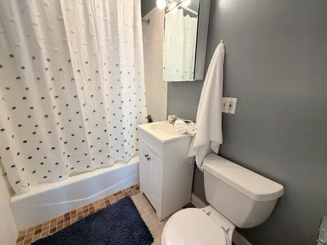 4201 North Sawyer Avenue Chicago IL 60618