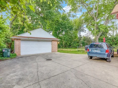 36 East Touhy Avenue Park Ridge IL 60068