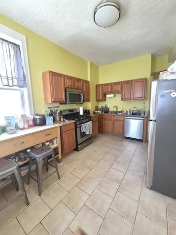 1821 West Thomas Street Chicago IL 60622