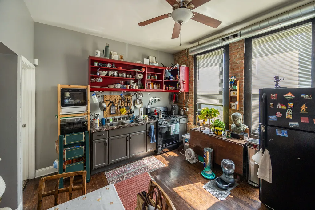 1801 West 21st Street Chicago IL 60608