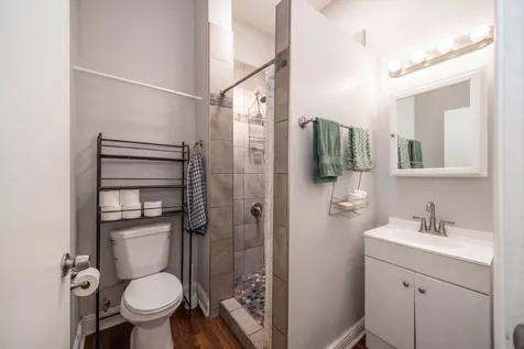 1801 West 21st Street Chicago IL 60608