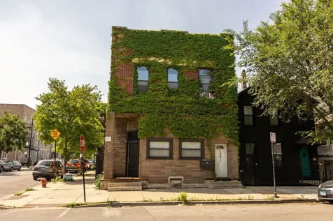 1801 West 21st Street Chicago IL 60608