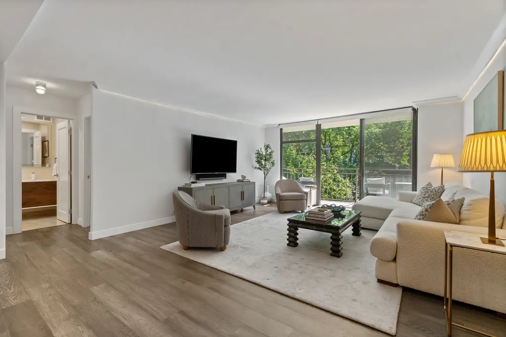 1430 North Astor Street Chicago IL 60610