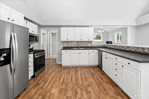 7604 East Sunset Drive Wonder Lake IL 60097