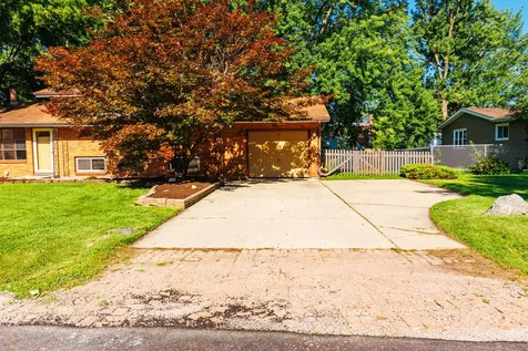 721 Helene Street Shorewood IL 60404