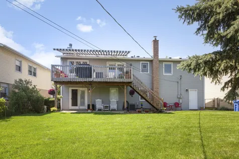 1826 West Catalpa Lane Mount Prospect IL 60056