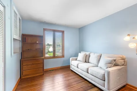 1826 West Catalpa Lane Mount Prospect IL 60056