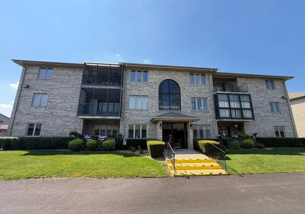 5117 139TH Place Crestwood IL 60418