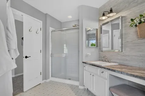 479 Nuthatch Way Lindenhurst IL 60046