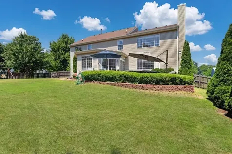479 Nuthatch Way Lindenhurst IL 60046