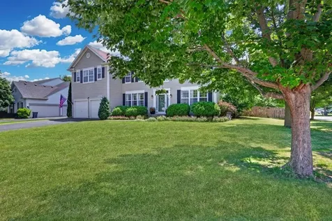 479 Nuthatch Way Lindenhurst IL 60046