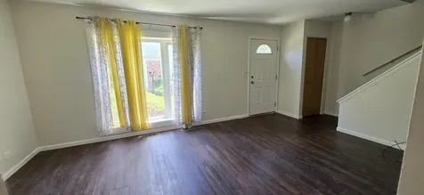 4093 Quincy Court Streamwood IL 60107