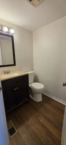 4093 Quincy Court Streamwood IL 60107