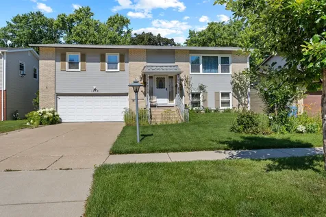 1418 South Hickory Drive Mount Prospect IL 60056