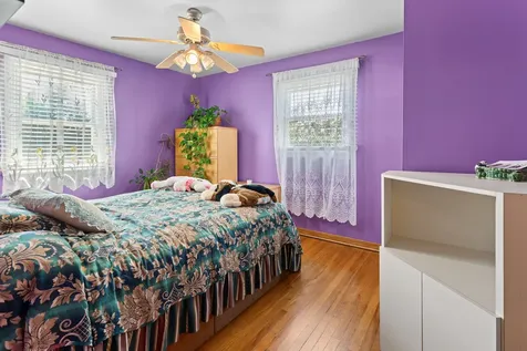 1418 South Hickory Drive Mount Prospect IL 60056