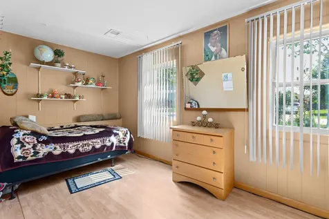 1418 South Hickory Drive Mount Prospect IL 60056