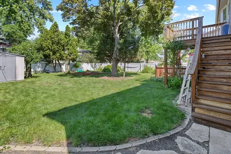 1418 South Hickory Drive Mount Prospect IL 60056