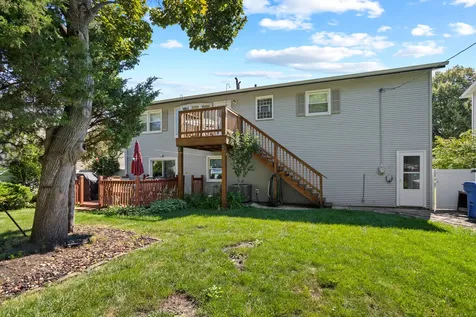 1418 South Hickory Drive Mount Prospect IL 60056