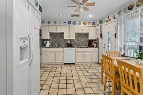 1418 South Hickory Drive Mount Prospect IL 60056