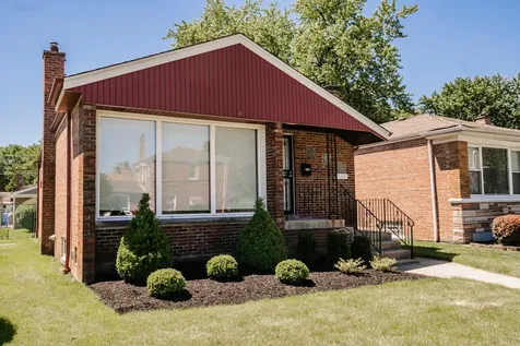 1307 East 88th Street Chicago IL 60619
