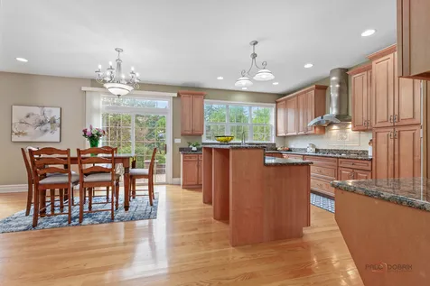 312 Camargo Court Vernon Hills IL 60061