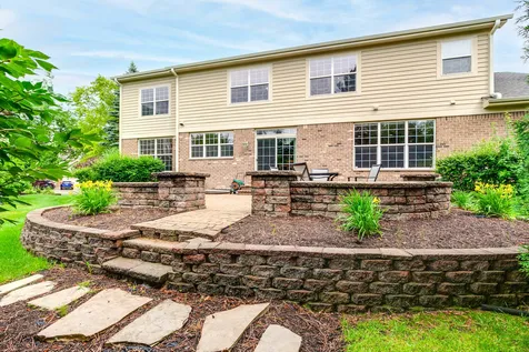312 Camargo Court Vernon Hills IL 60061