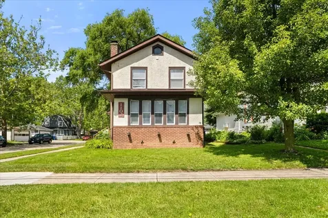 1102 North Avenue Waukegan IL 60085