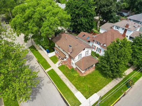 1102 North Avenue Waukegan IL 60085