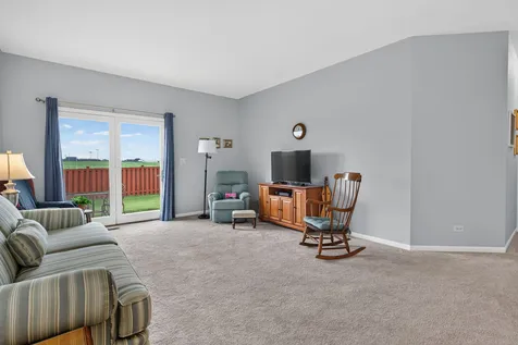 2126 Tremont Lane Joliet IL 60431