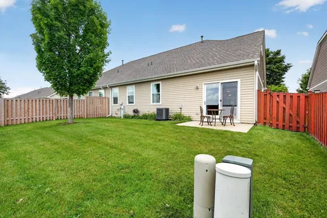 2126 Tremont Lane Joliet IL 60431