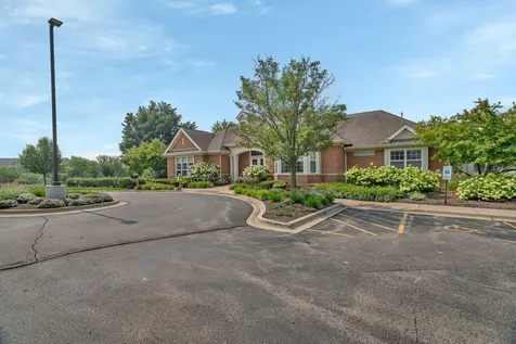 2126 Tremont Lane Joliet IL 60431