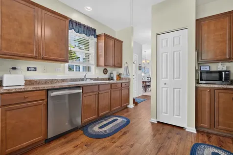 2126 Tremont Lane Joliet IL 60431