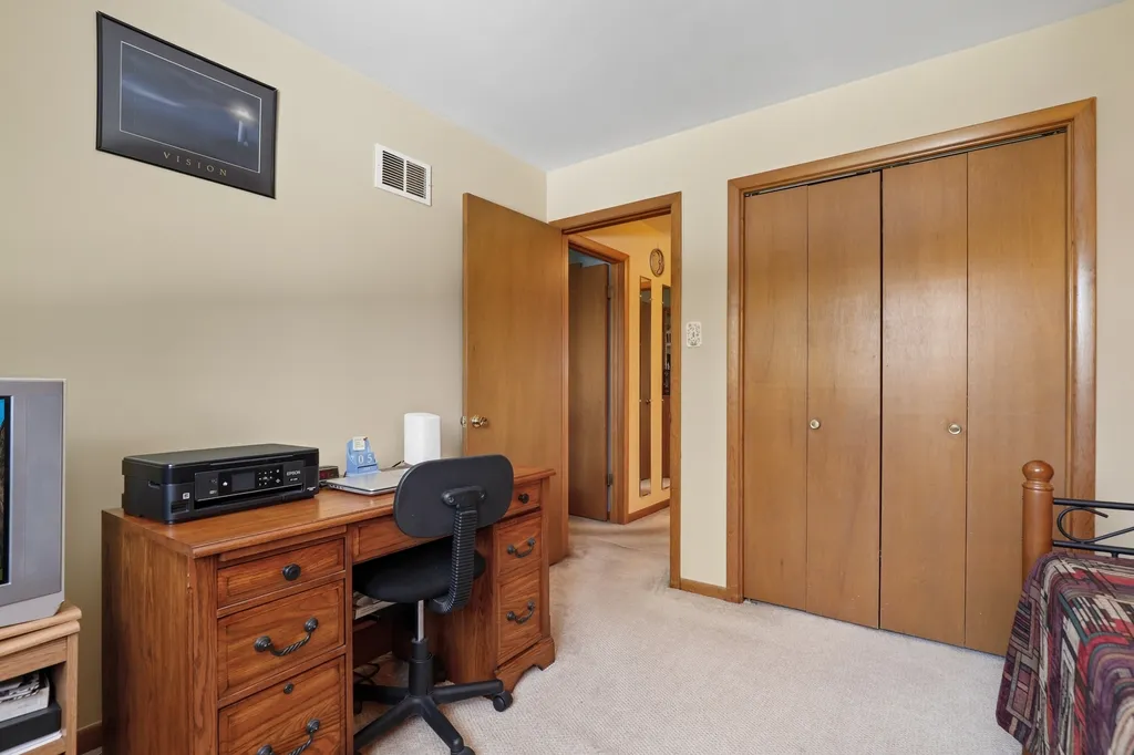 8840 Terry Drive Orland Park IL 60462