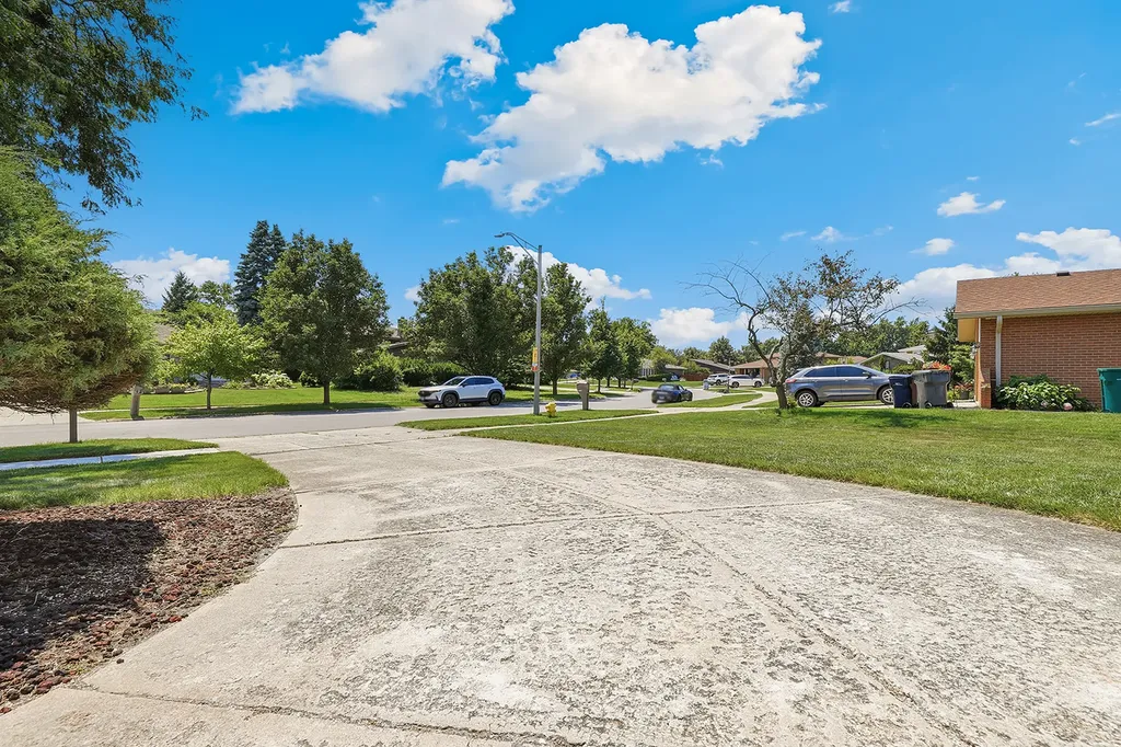 8840 Terry Drive Orland Park IL 60462