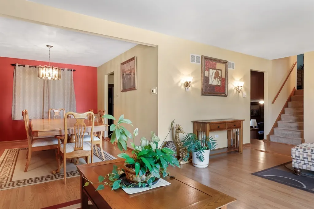 8840 Terry Drive Orland Park IL 60462