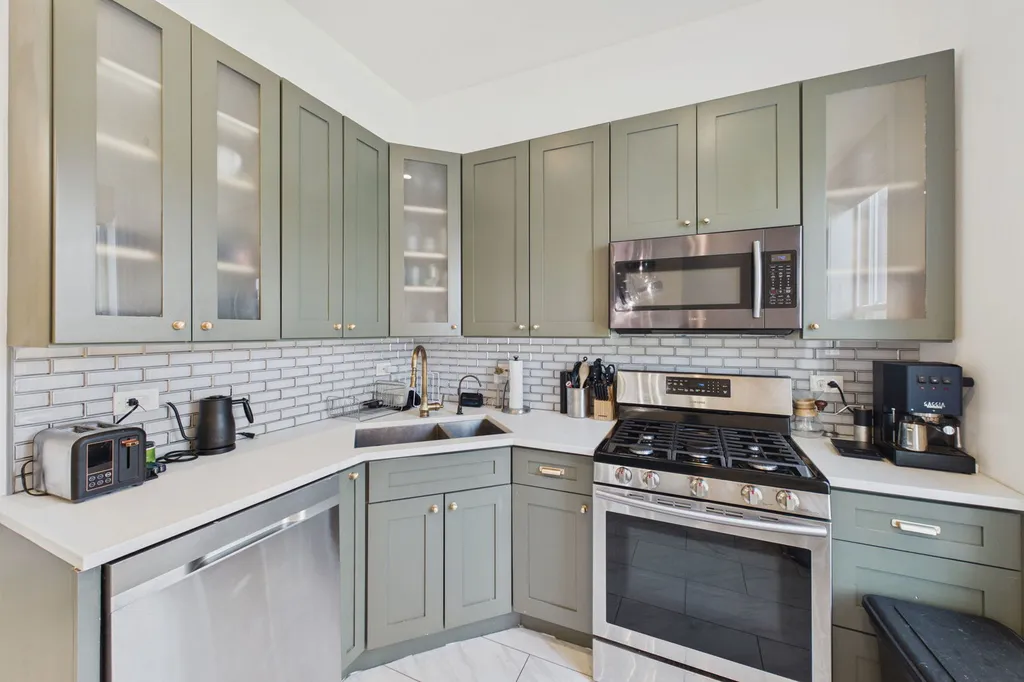 625 South Campbell Avenue Chicago IL 60612
