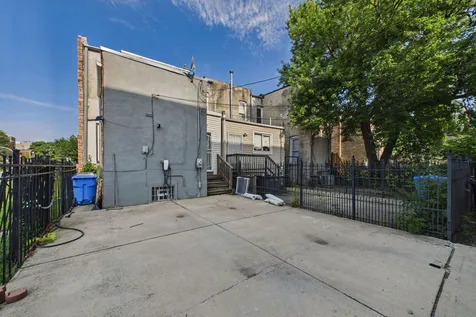 625 South Campbell Avenue Chicago IL 60612