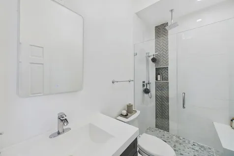 625 South Campbell Avenue Chicago IL 60612