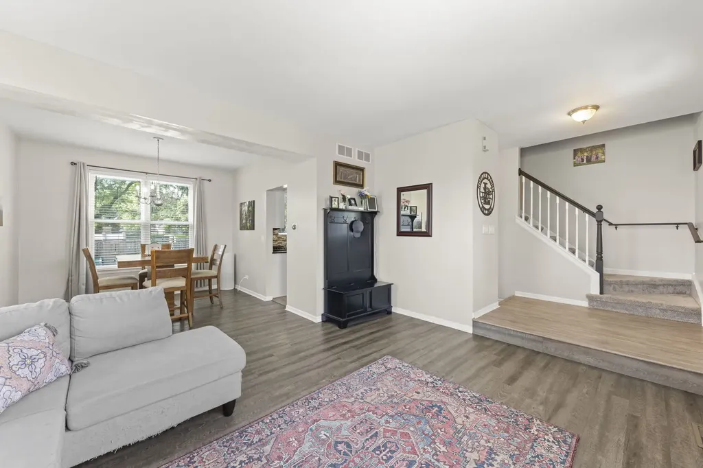 1274 Amaranth Drive Naperville IL 60564