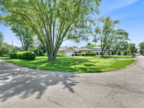 15 East Leon Lane Prospect Heights IL 60070