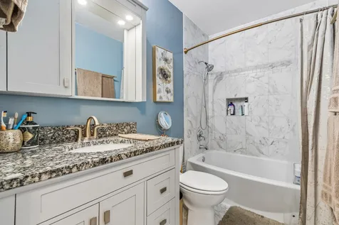 326 North Clark Drive Palatine IL 60074