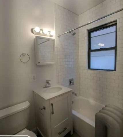 2645 North Spaulding Avenue Chicago IL 60647