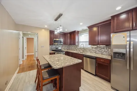 11004 Menard Avenue Chicago Ridge IL 60415