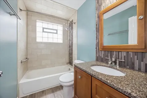 11004 Menard Avenue Chicago Ridge IL 60415