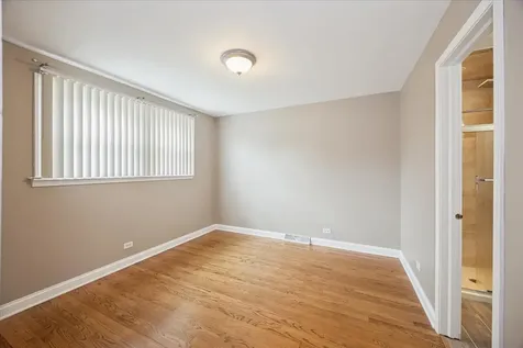 11004 Menard Avenue Chicago Ridge IL 60415