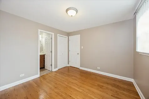 11004 Menard Avenue Chicago Ridge IL 60415