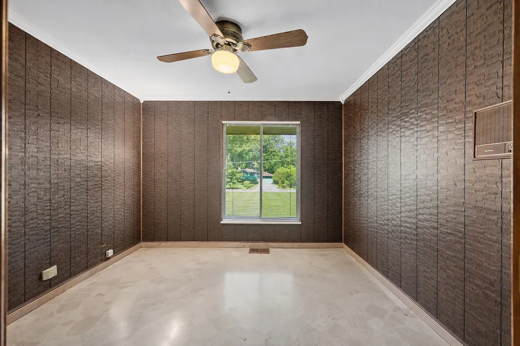 3620 Douglas Road Downers Grove IL 60515